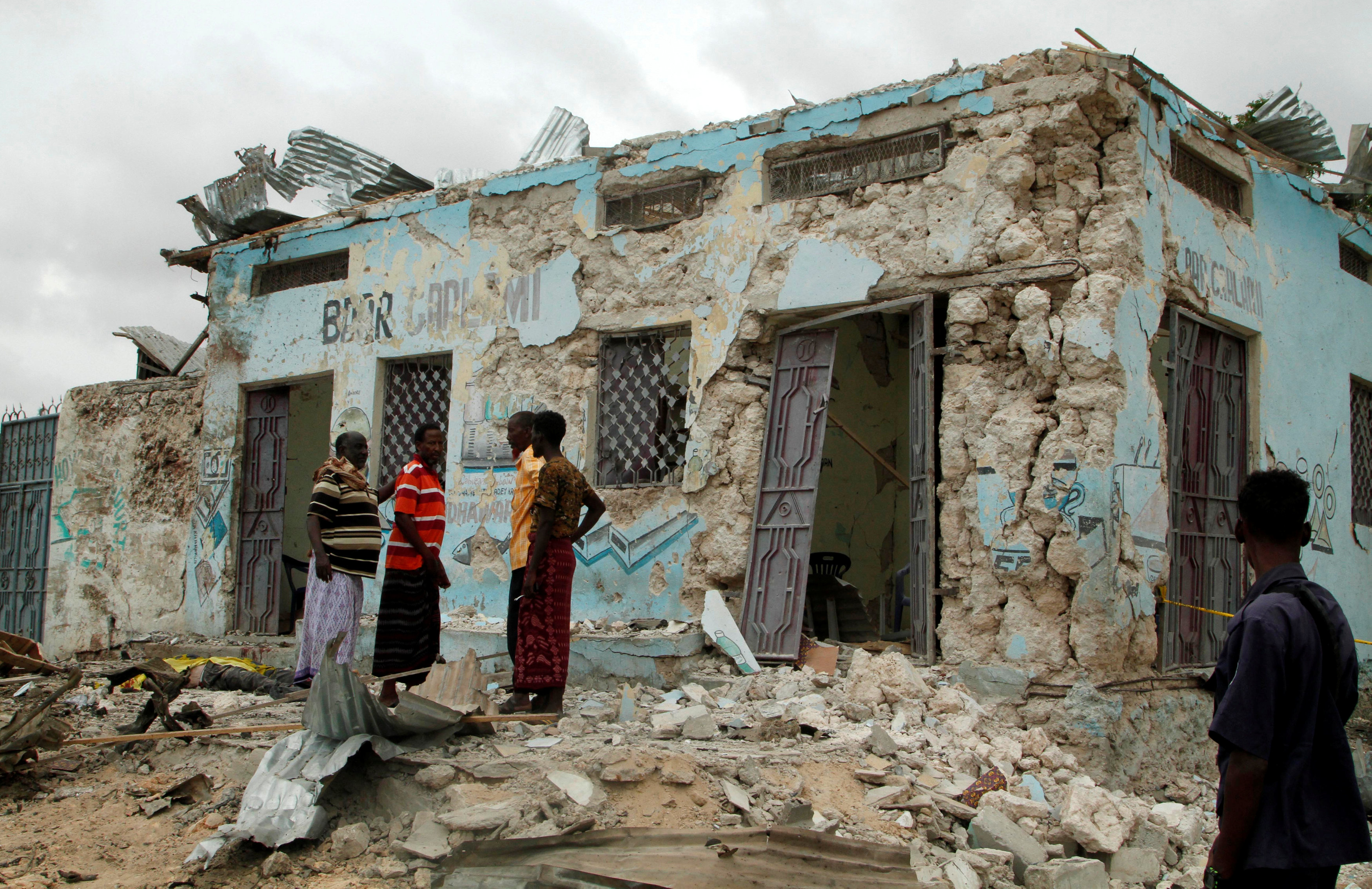 البيوت المتضررة من انفجار الصومال