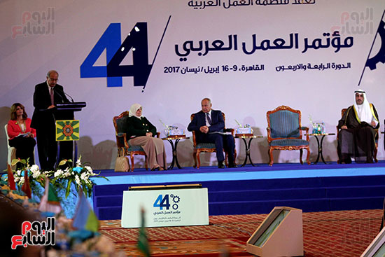 مؤتمر منظمه العمل العربي (34)