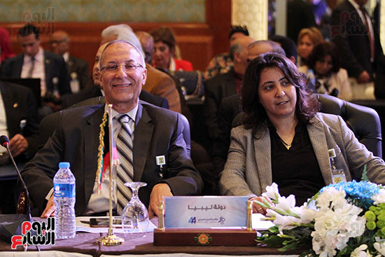 مؤتمر منظمه العمل العربي (5)