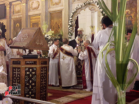  البابا تواضروس يترأس قداس أحد السعف