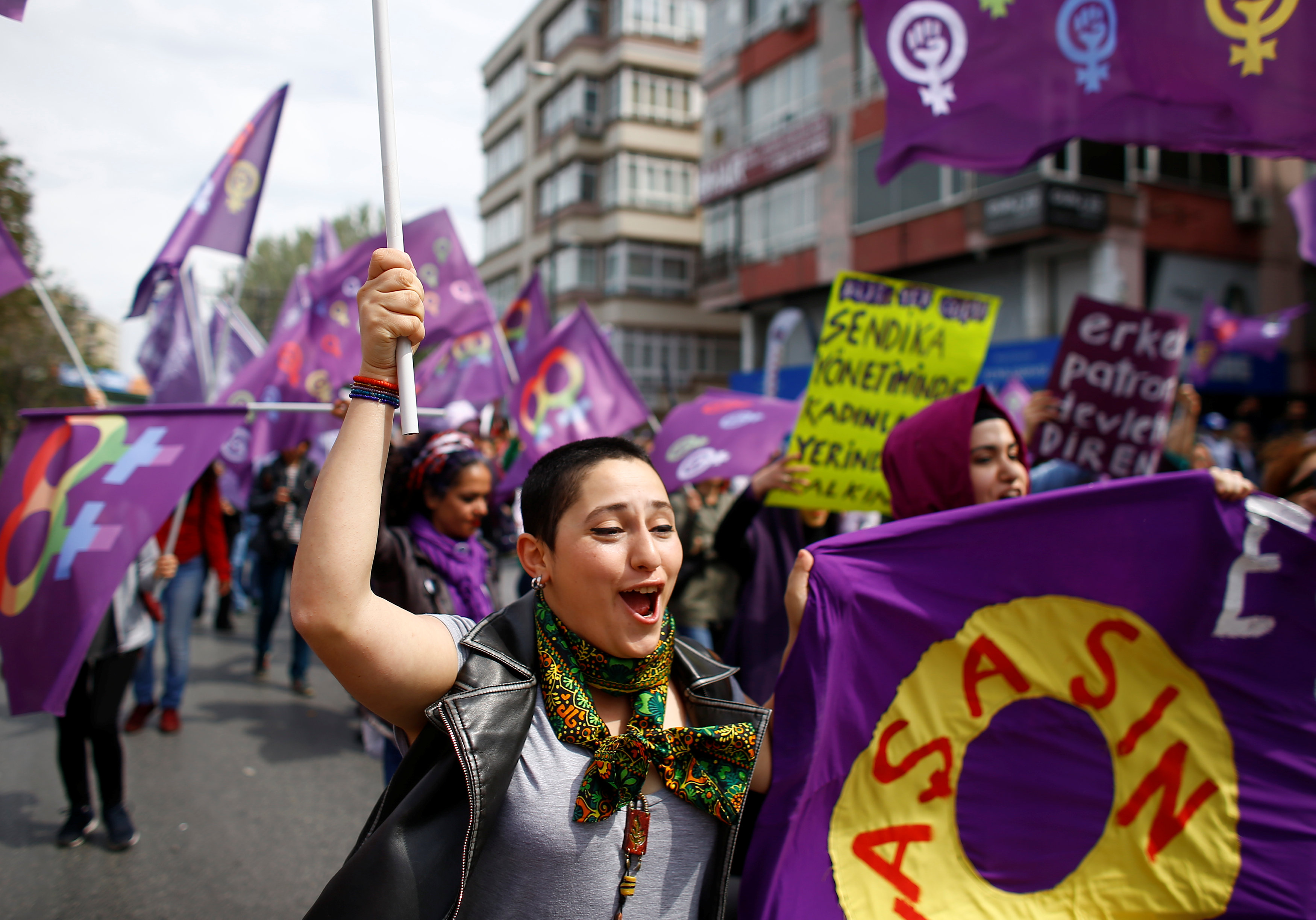 مسيرة احتجاجية فى إسطنبول بمناسبة عيد العمال