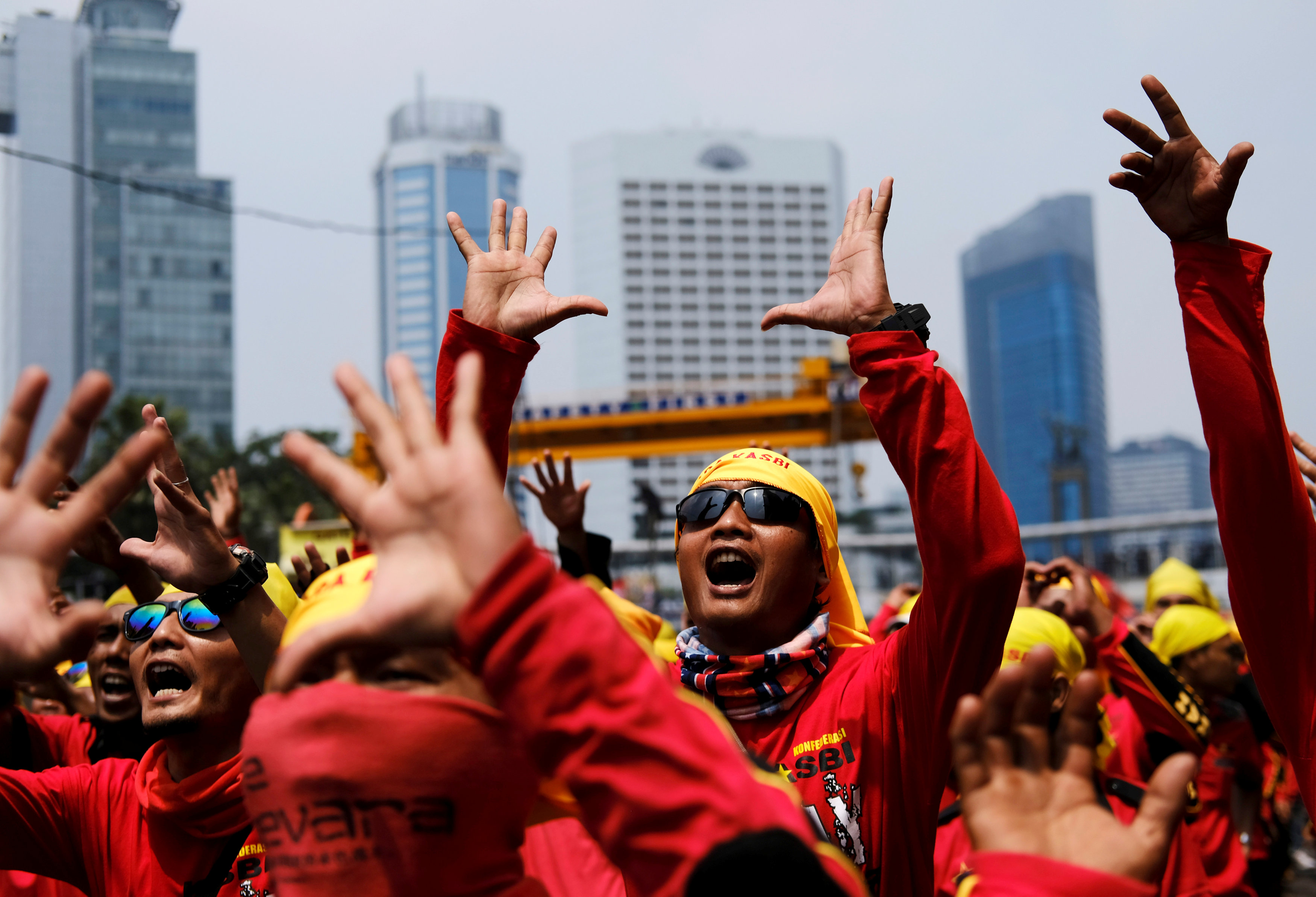 احتفالات إندونيسيا بمناسبة عيد العمال