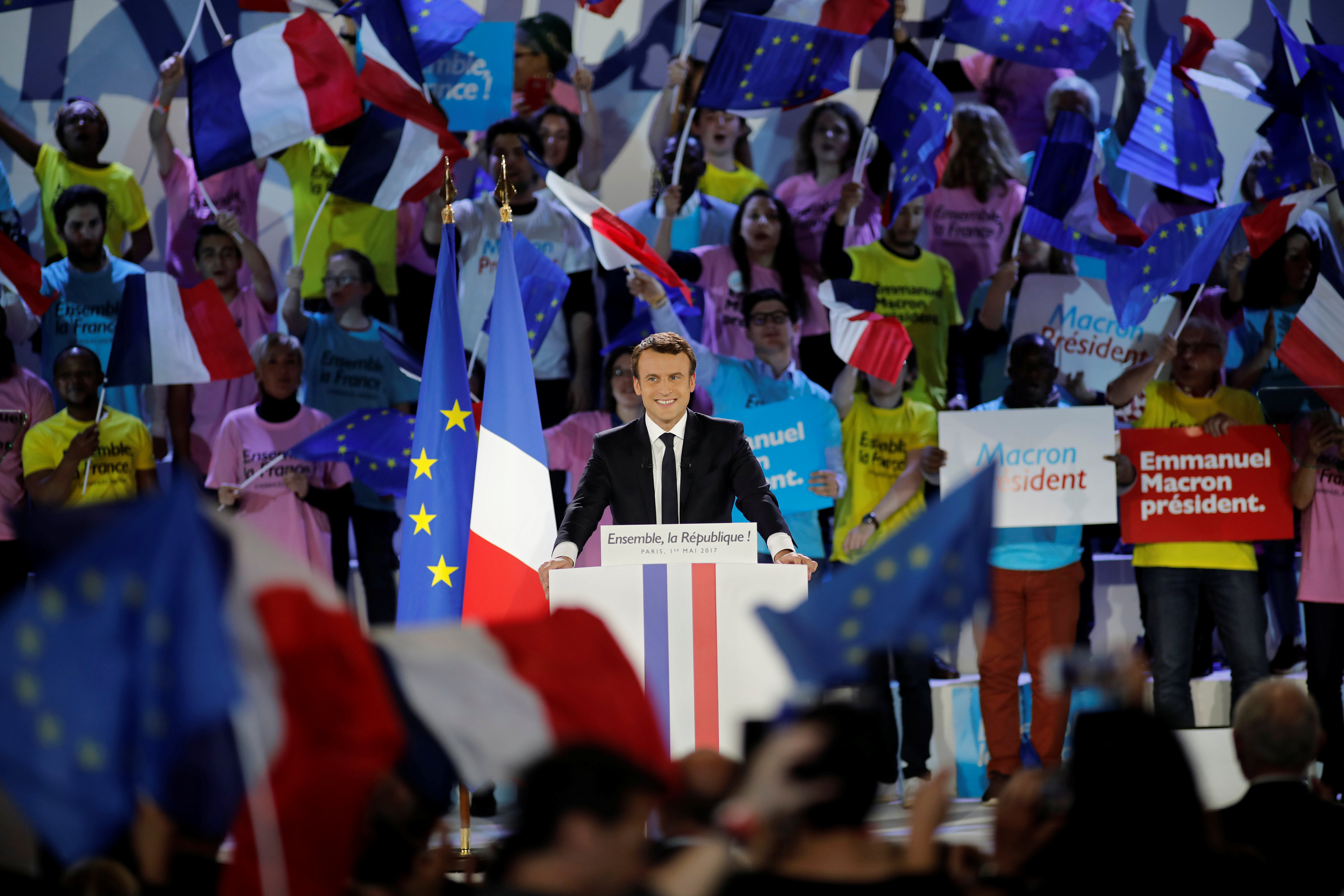 مرشح الرئاسة الفرنسية ماكرون