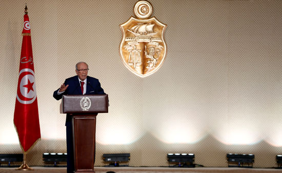 الرئيس-التونسى-خلال-المؤتمر