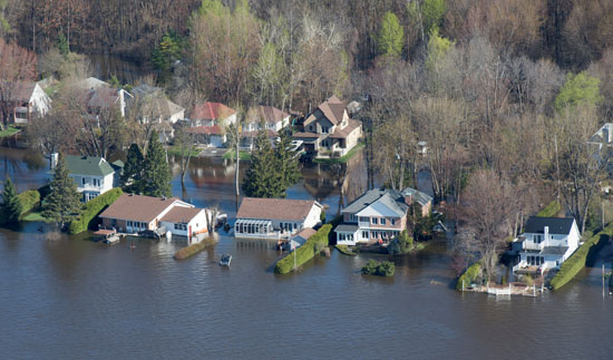 جانب من فيضانات كندا