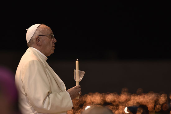 البابا فرنسيس فى البرتغال أمام جموع المسيحيين
