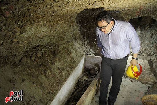 اكتشاف أول مقبرة فى تاريخ مصر الوسطى تضم 18 مومياء بالمنيا (11)