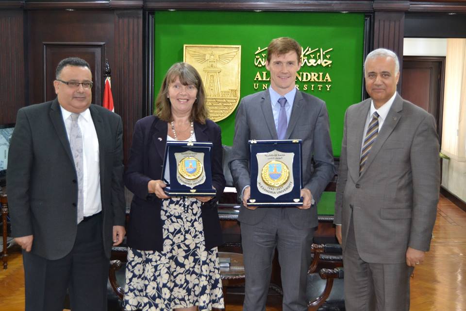 سفير بريطانيا وقنصل الإسكندرية فى زيارة لجامعة الإسكندرية 