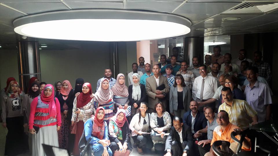 صورة تذكارية للمشاركين في الاجتماع التحضيري بالمكتبة في الاقصر