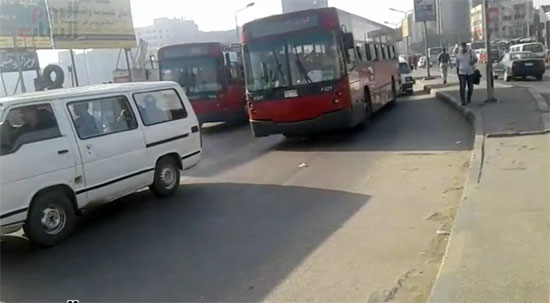 النشرة المرورية.. زحام بالطريق الدائرى والمحور وطريق إسكندرية الزراعى (2)