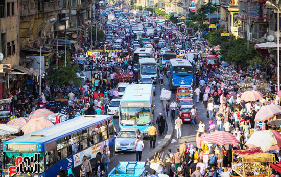 الباعة الجائلون ينتشرون بالعتبة وشارع الجيش بباب الشعرية (5)