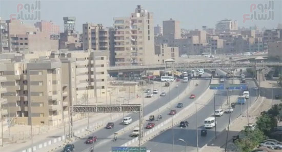 تباطؤ حركة السيارات أعلى محاور القاهرة والجيزة (4)