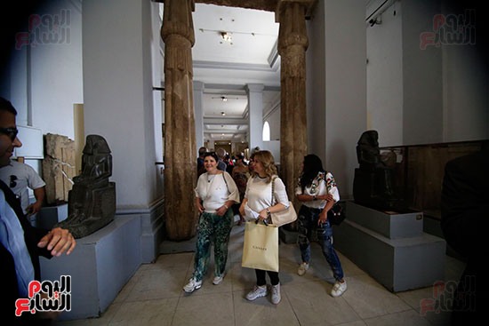 أسرة كريستيانو رونالدو فى المتحف المصرى (5)