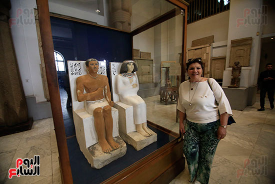 أسرة كريستيانو رونالدو فى المتحف المصرى (11)