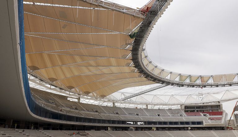 سقف الملعب الجديد لأتلتيكو مدريد