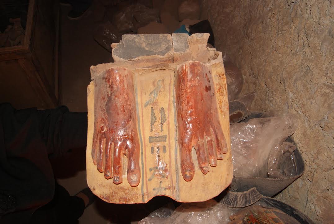 صور بعض القطع الاثرية المعروضة بالمعرض الموقت  مكتشفات مقبرة كامب (3)