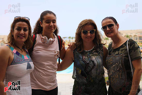 عائلة رونالدو تصل شرم الشيخ لحضور حفل افتتاح أكبر أكوا بارك بالشرق الأوسط (32)