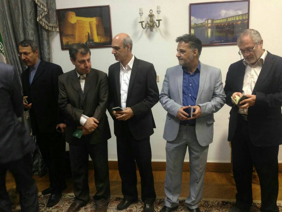 أعضاء البعثة الايرانية بالقاهرة
