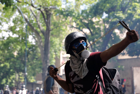 جانب من التظاهرات فى فنزويلا