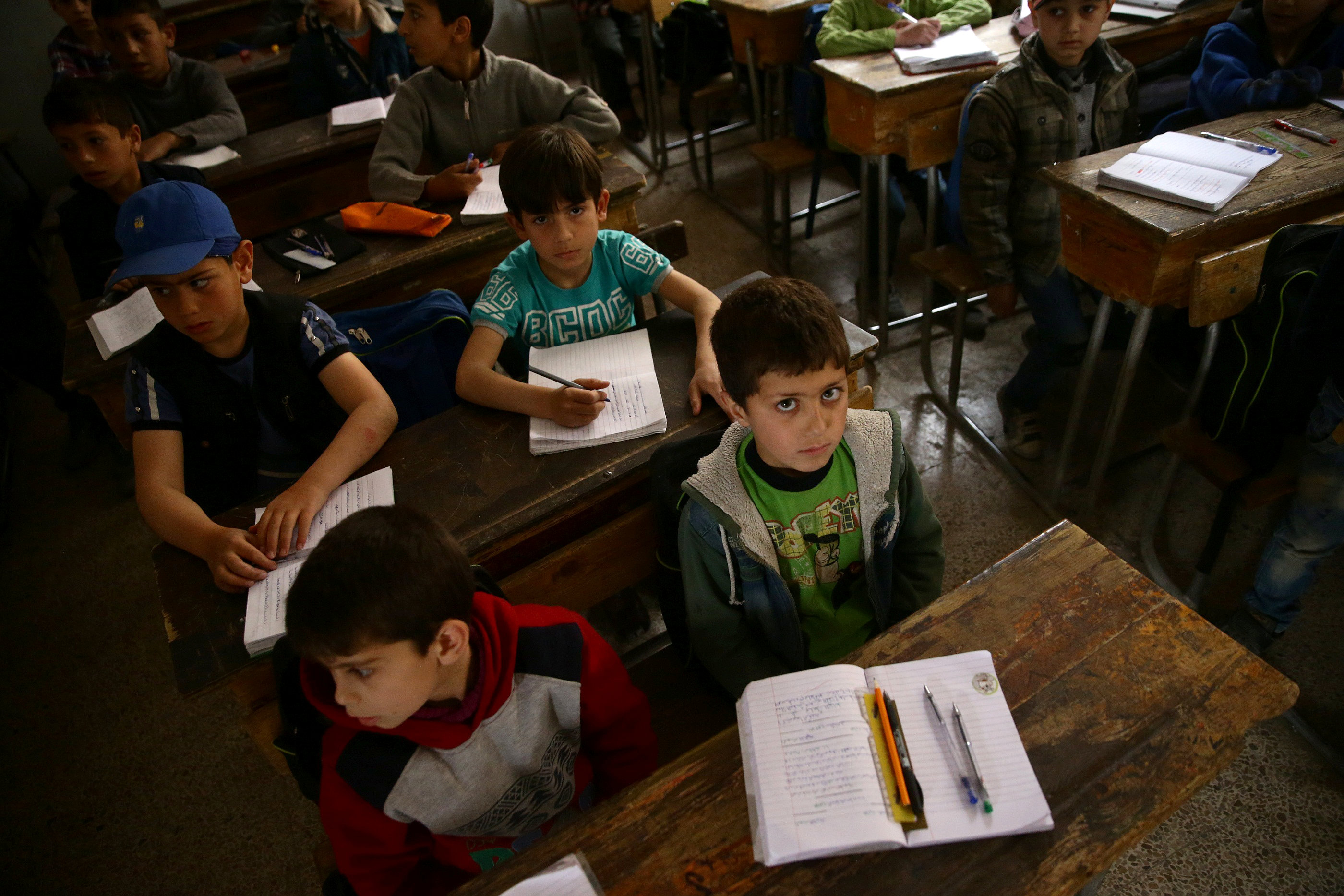أطفال مدرسة فى مدينة الغوطة السورية
