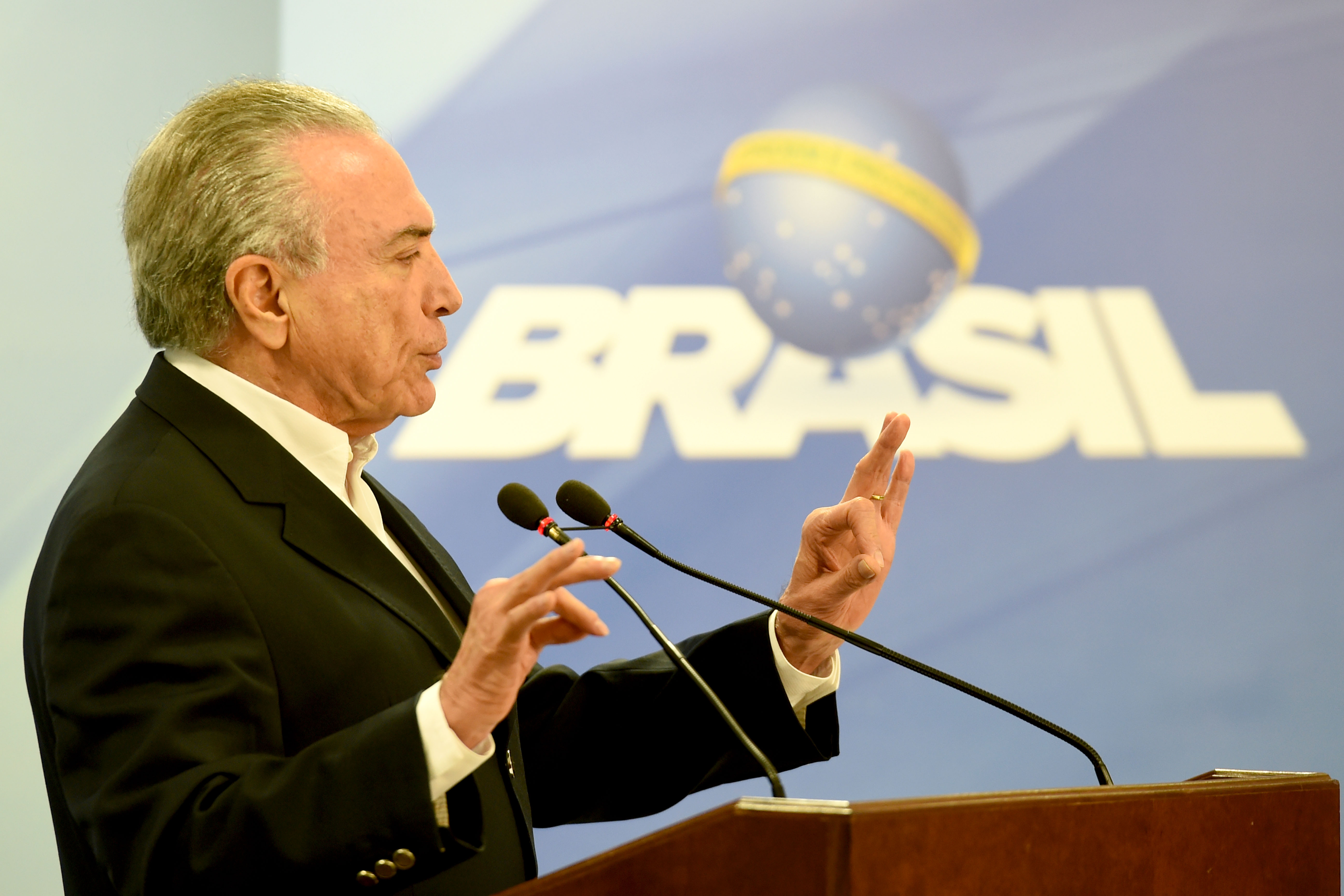 الرئيس البرازيلي يتحدث عن اتهامه بالفساد