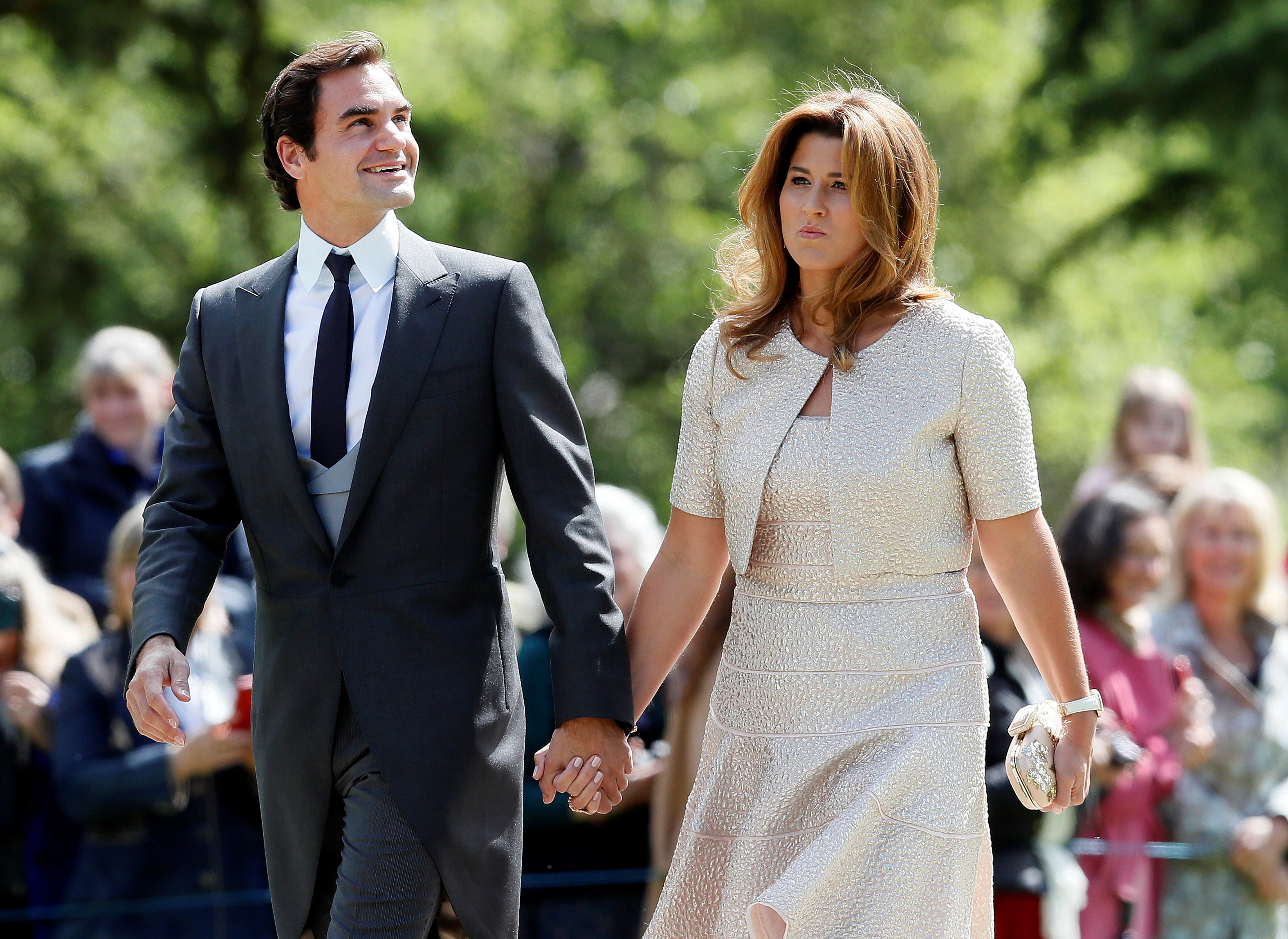 لاعب التنس السويسري روجيه فيدرر وزوجته فى حفل زفاف بيبا ميدلتون