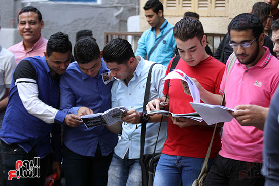 امتحانات الدبلومات الفنية (4)