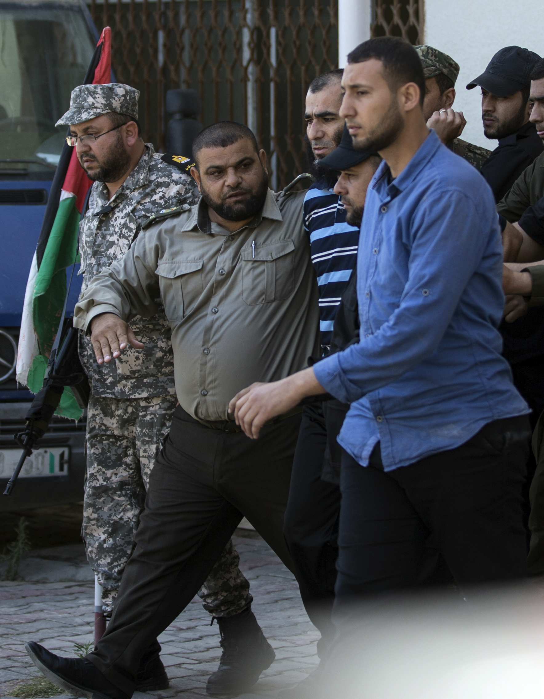 شرطة حماس تنقل قاتلو القيادى بحماس لتنفيذ حكم الاعدام