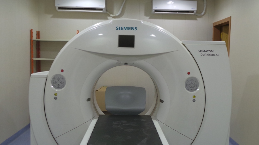 جهاز الأشعة المقطعية بمركز الأورام