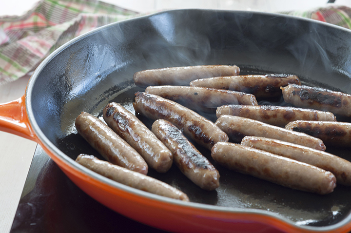 Mini-French-Toast-Sausage-Roll-Ups-Recipe-6