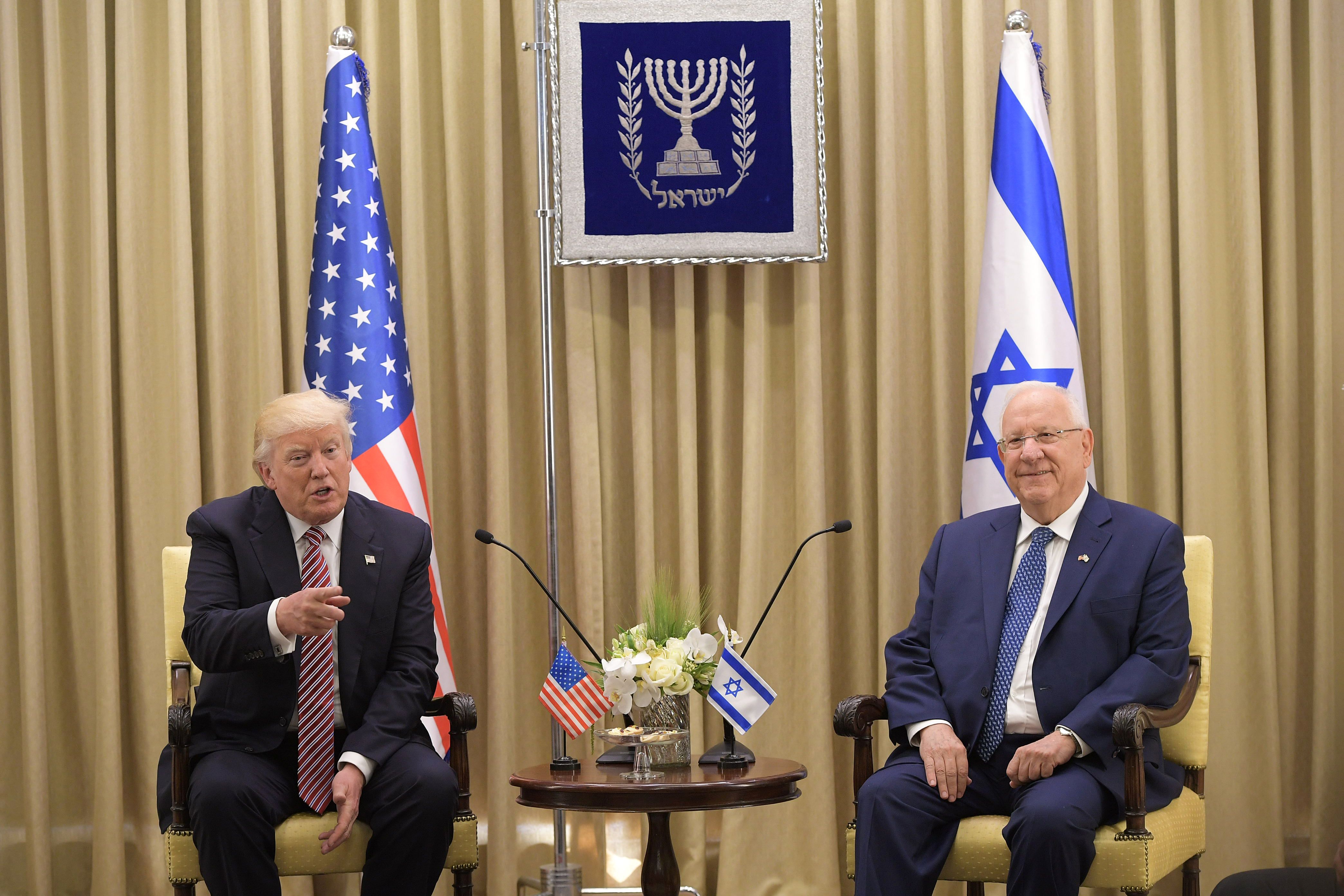 لقاء بين ترامب والرئيس الإسرائيلى فى القدس المحتلة