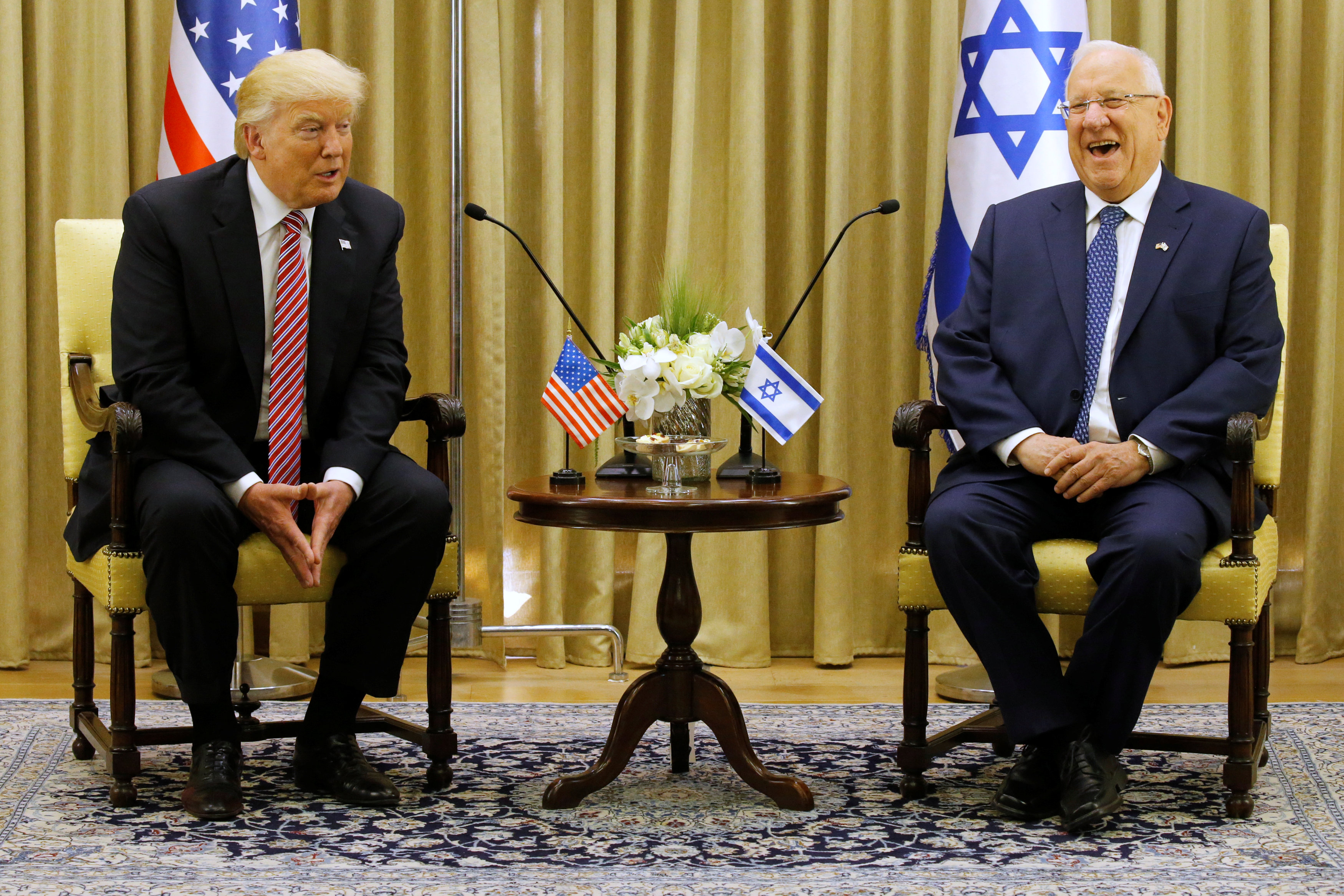 مباحثات ثنائية بين ترامب وروفين فى الرئاسة الإسرائيلية