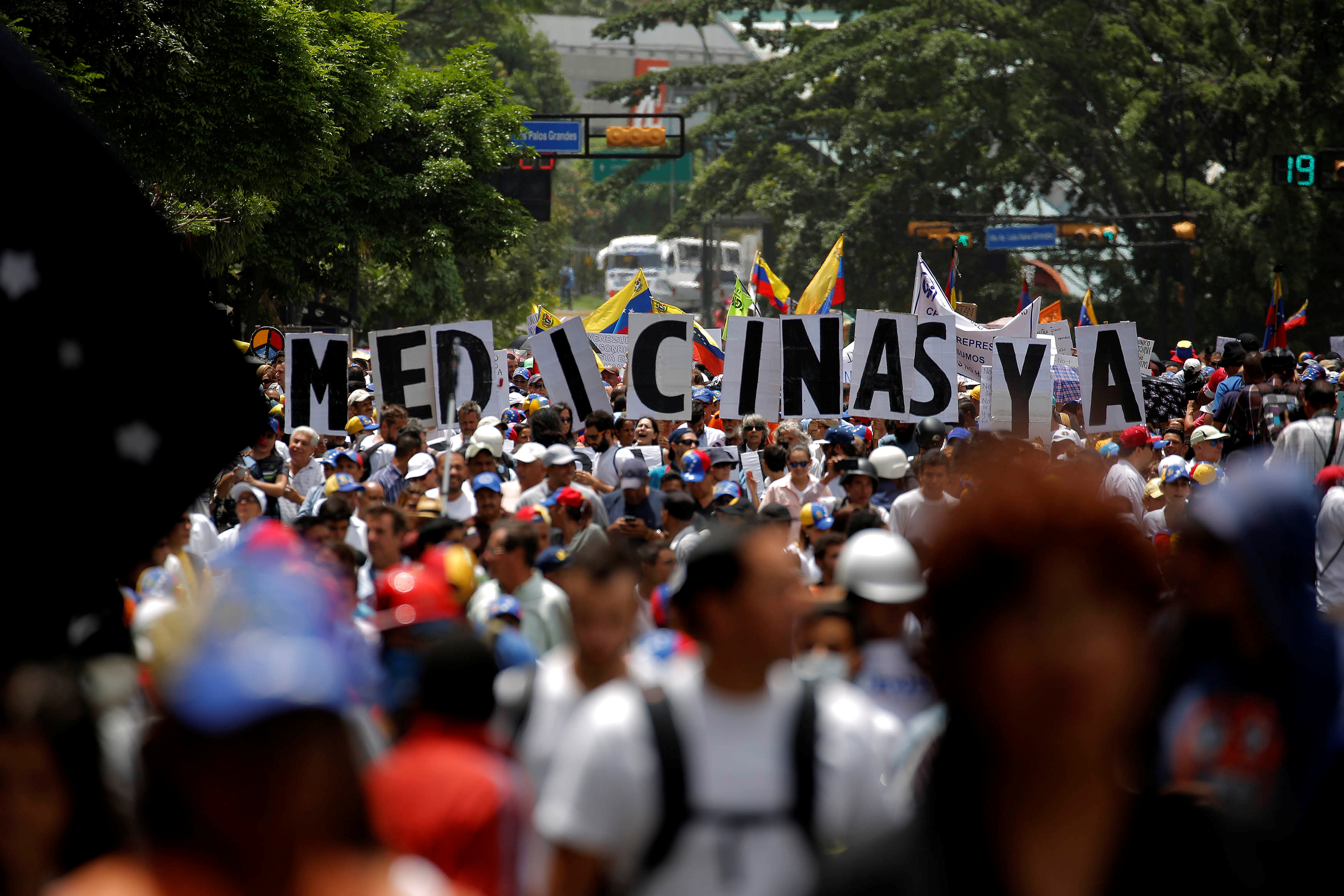 احتجاجات حاشدة فى فنزويلا ضد رئيس البلاد