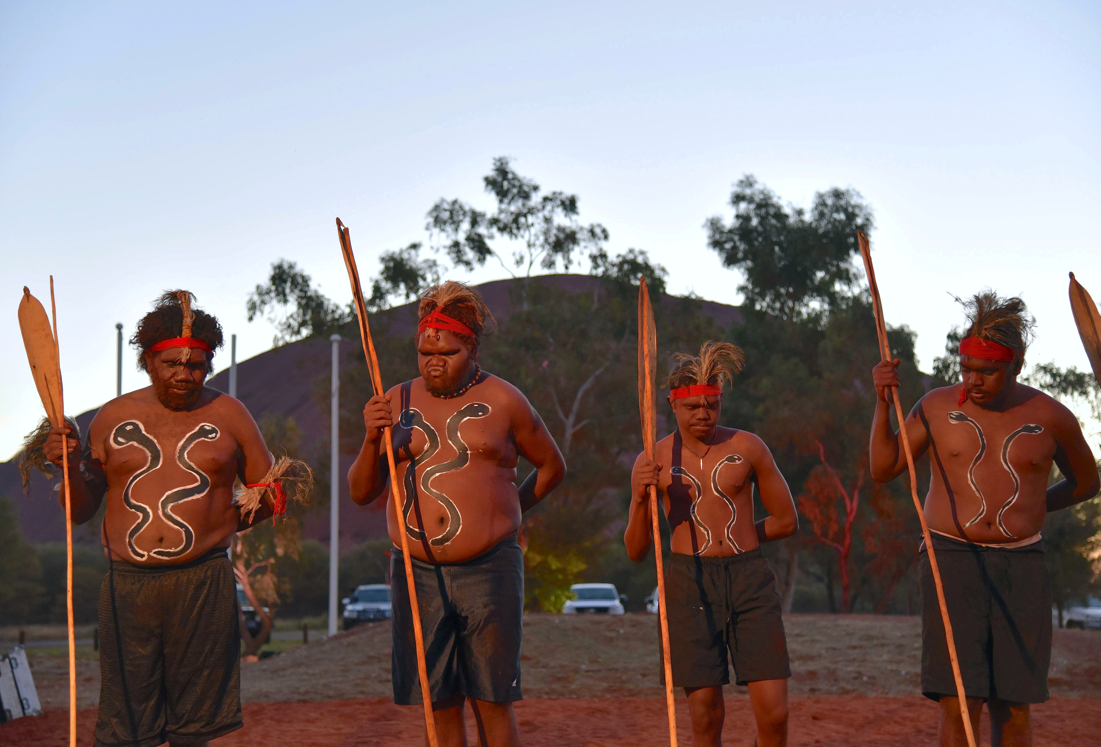 Народы австралии 7. Коренные аборигены Австралии. Австралийские бушмены. Бушмены народ Австралии. Коренное население Австралии.