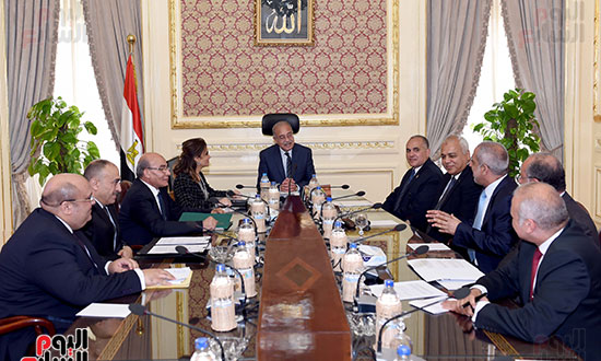 اجتماع رئيس الوزراء مع ممثل شركة القناة للسكر الاماراتية (2)