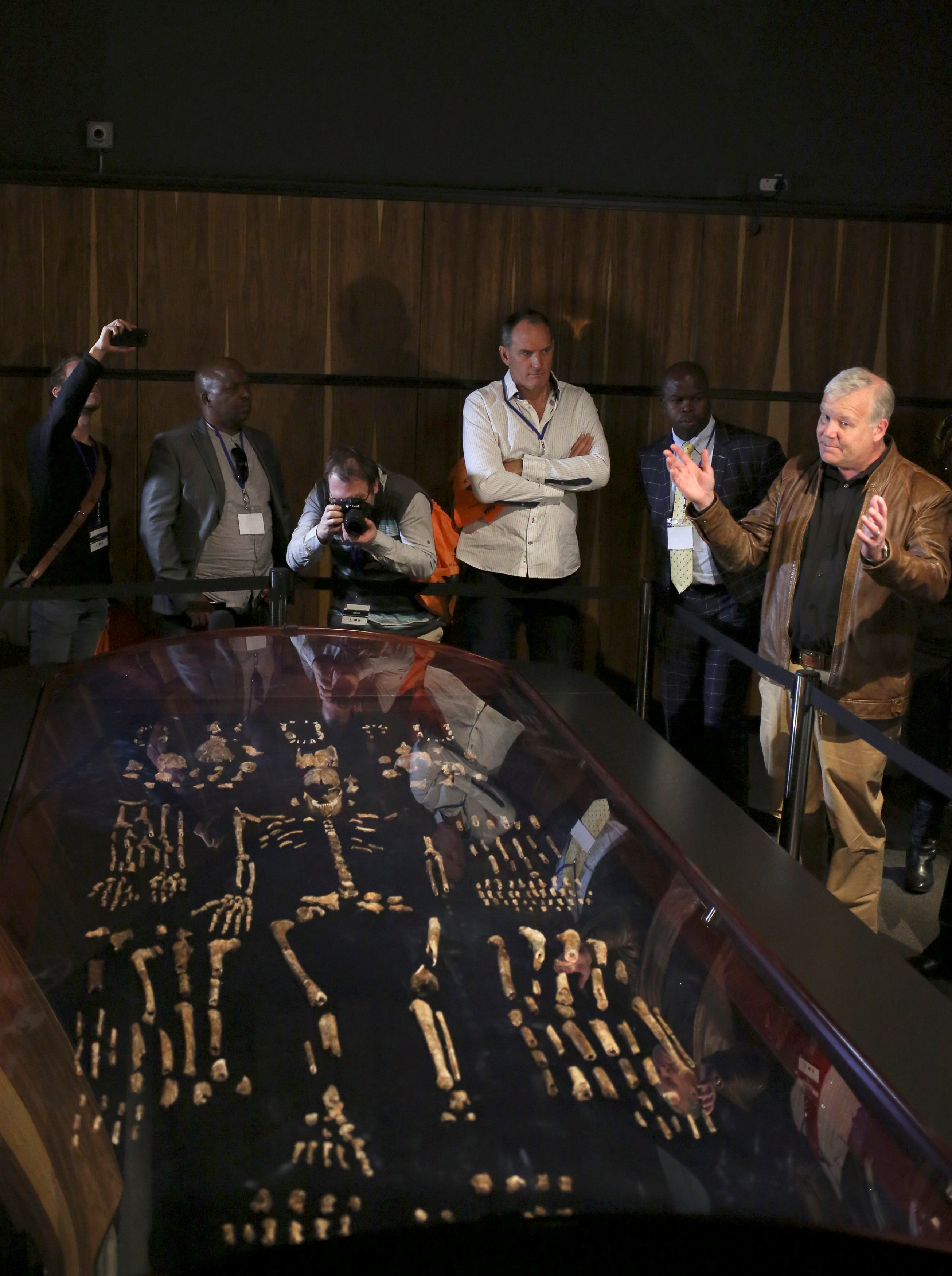 بقايا عظام كائنات شبيهه بالإنسان فى جنوب أفريقيا