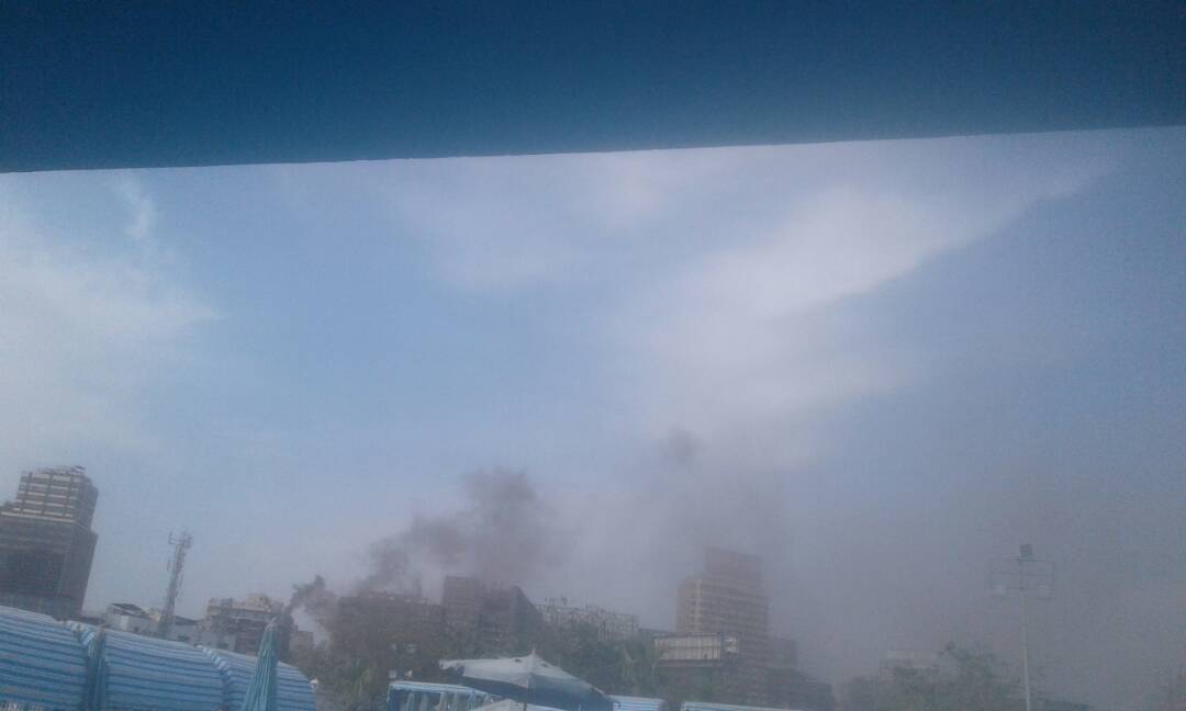 حريق هائل فى عمارة سكنية بشارع أحمد عرابى