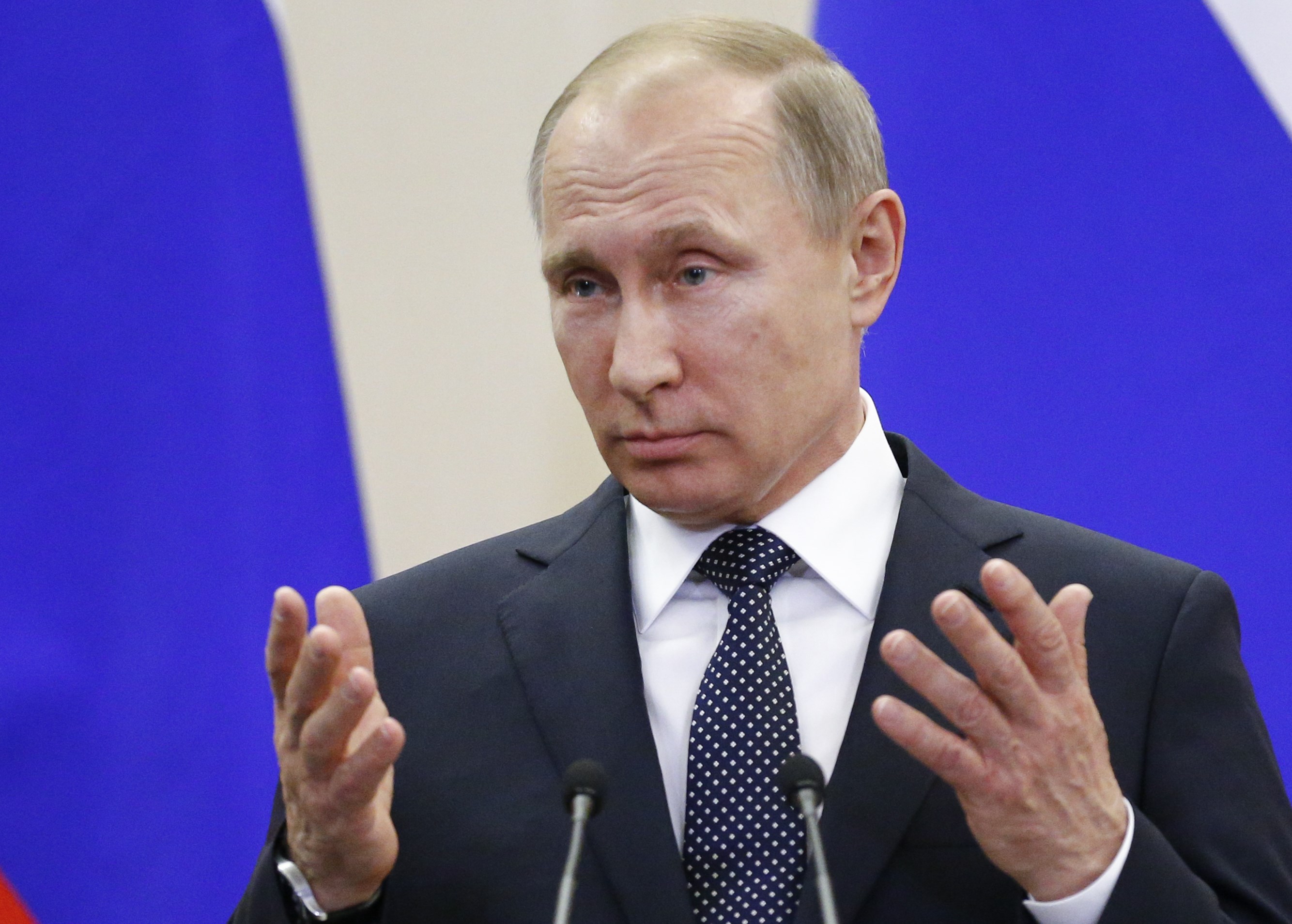 بوتين معزيا السيسى روسيا تدعم مصر كـحليف موثوق فى محاربة الإرهاب