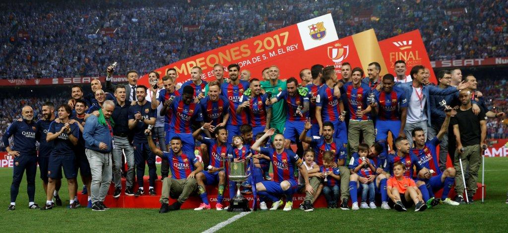 برشلونة بطل الكأس