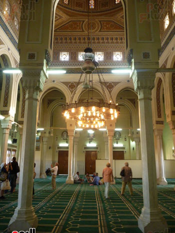     قبة المسجد من الداخل