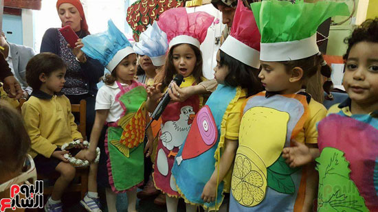 مدرسة بورسعيد القومية للغات بالزمالك تحتفل تخرج أطفال بيبى كلاس (8)
