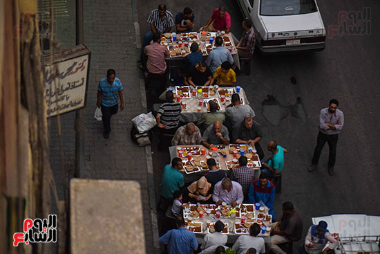  مائدة رحمن فى شارع طلعت حرب (5)