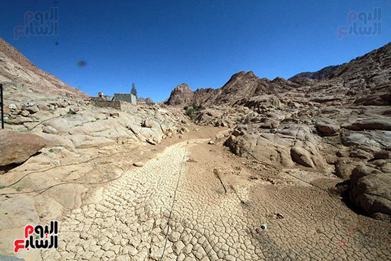  مياه السيول مرت من هنا