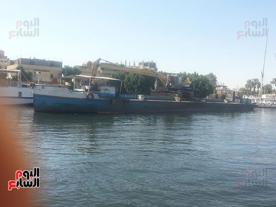             فعاليات التعديات علي حرم نهر النيل بالاقصر