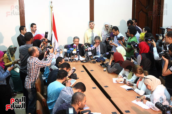 الاجتماع الذى تعقده الهيئة الوطنية للصحافة برئاسة كرم جبر (6)