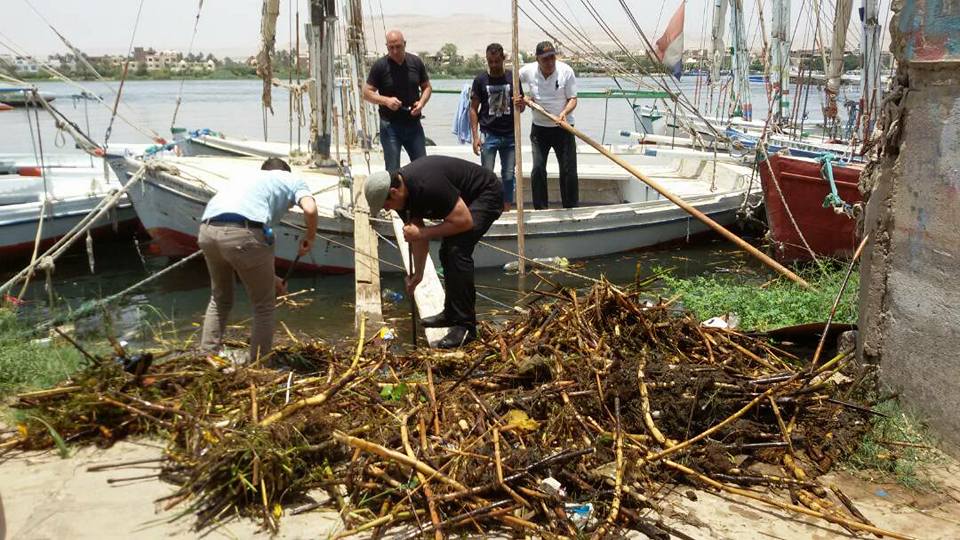 3- تنظيف نهر النيل من المخلفات بالاقصر