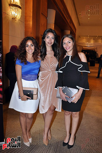 هانى البحيري يشارك في International Fashion Awords لدعم السياحة و الصناعة المصرية (14)