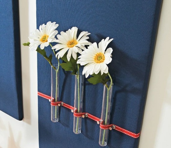 طريقة أخرى لاستخدام أنابيب التحاليل كأوان للزهور طريقة أخرى لاستخدام أنابيب التحاليل كأوان للزهور