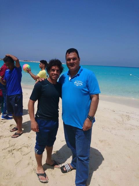 نبيل محمود مع لاعب الرجاء
