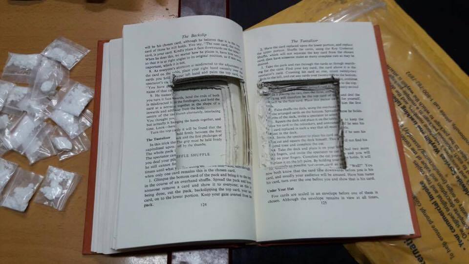 كتاب بداخلة كوكايين